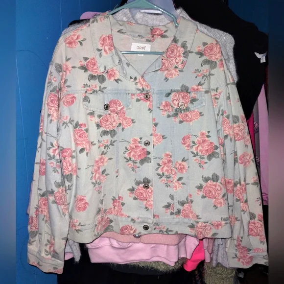 Fancy Floral Denim Jacket NWOT Size Large - Picture 4 of 6